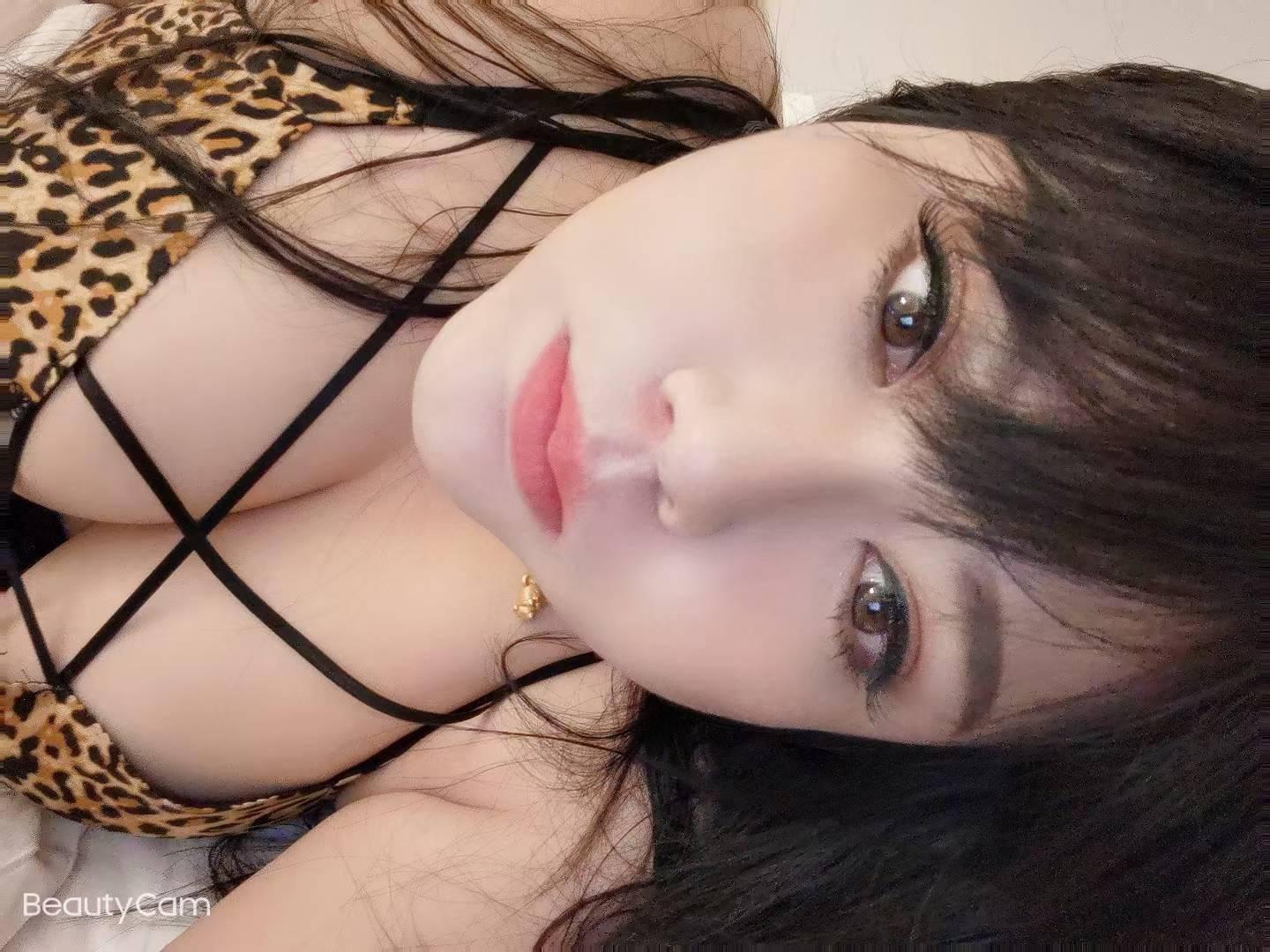 喜欢熟女的可以来试试，但是年龄还是比较年轻的